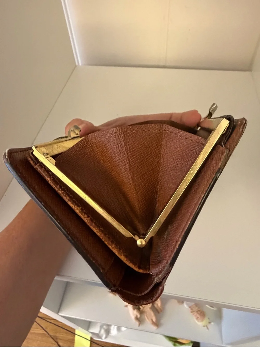 Authentic Louis Vuitton Monogram Portefeuille Viennois Wallet - Picture 10 of 14